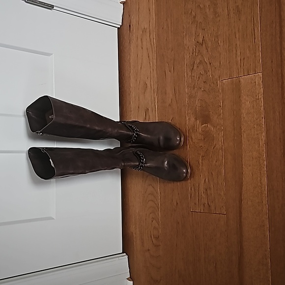 Coach Boots - Picture 6 of 8